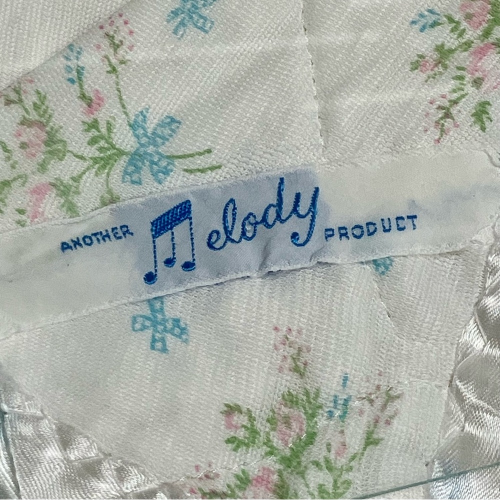 Vintage Baby Blanket Satin Trim Floral Print Mid Century Nursery MCM Melody
